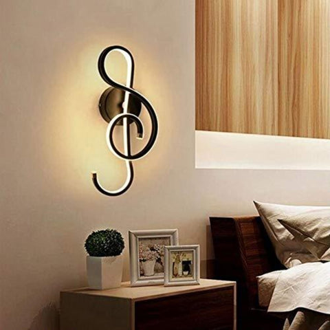Nowoczesna lampa ścienna LED Kreatywna lampa ścienna do wnętrz, kształt nuty, taśma LED 22 W Minimalistyczna aluminiowa dekoracja artystyczna do sypialni, schodów, salonu, kawiarni, 3000 K czarna