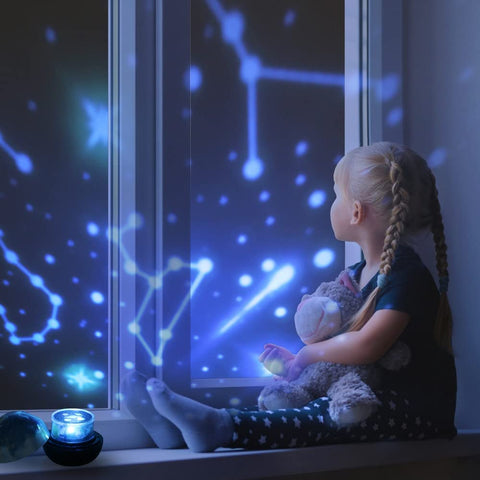 Lampka nocna projektora gwiazdowego, projektor Star Galaxy Sky, lampa projekcyjna gwiaździstego nieba obracana o 360 stopni i 6 filmów projekcyjnych, na prezenty urodzinowe, Boże Narodzenie, Halloween, Dzień Dziecka