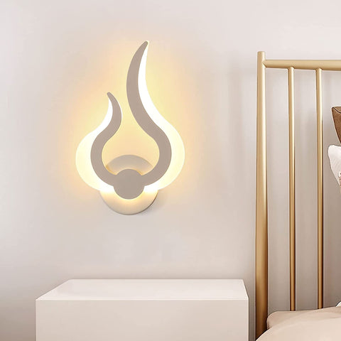 Kinkiet LED do wnętrz, nowoczesny kinkiet LED 12 W, ciepły biały 3000 K, 220 V, akryl, kształt płomienia, zamontowane lampki nocne, do salonu, przedpokoju, sypialni, szer. 18 cm * wys. 30 cm