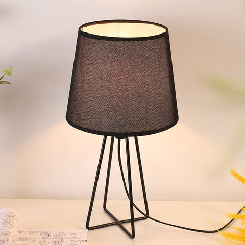 Lampka nocna, nowoczesna lampa stołowa na biurko z pustą metalową podstawą w kształcie koszyka, lampa stołowa z czarnego materiału do sypialni, salonu, biura