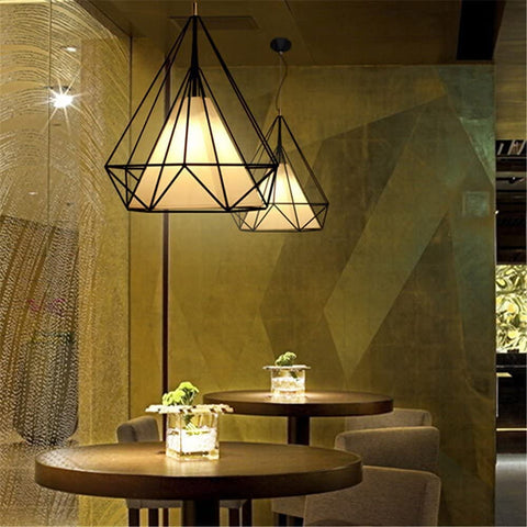 Przemysłowa lampa wisząca, żyrandol w kształcie rombu w stylu vintage, metalowa lampa sufitowa do salonu restauracji, kolor czarny